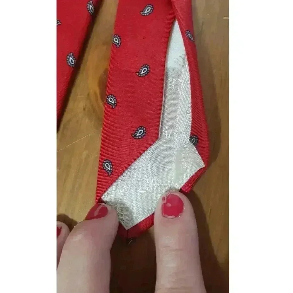 Christian‎ Dior 100% silk tie red and paisley